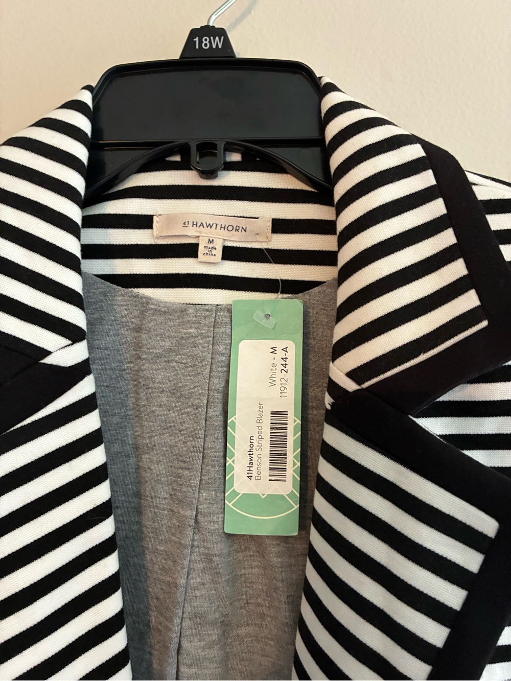 41 Hawthorn Black & White Striped Blazer - Picture 3 of 8